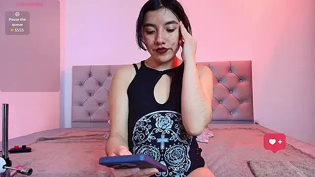 Customizable and immersive: Energize your taste buds and checkout our delicious choice of amateur cams liveshows with excited livestreamers getting their sweet physiques pounded with their beloved vibrating toys.