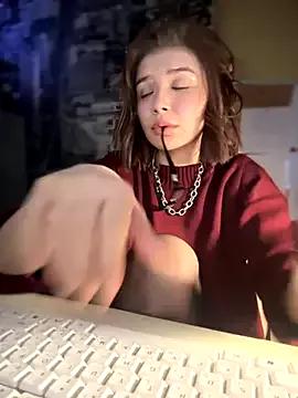 lili_tt from StripChat is Freechat