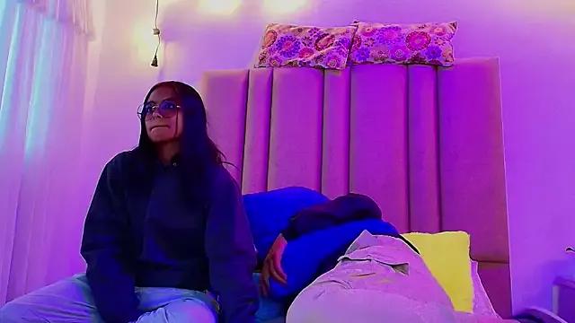 lilith_and_draven_nom from StripChat is Freechat