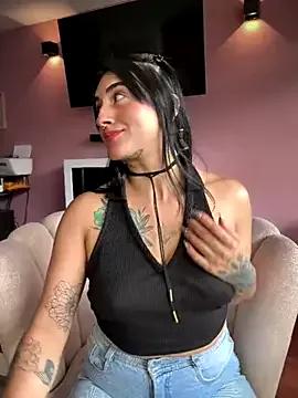 Customizable and immersive: Energize your taste buds and checkout our delicious choice of amateur cams liveshows with excited livestreamers getting their sweet physiques pounded with their beloved vibrating toys.