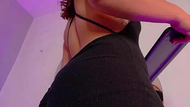 Customizable and immersive: Energize your taste buds and checkout our delicious choice of amateur cams liveshows with excited livestreamers getting their sweet physiques pounded with their beloved vibrating toys.