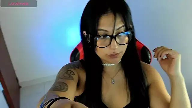 Customizable and immersive: Energize your taste buds and checkout our delicious choice of amateur cams liveshows with excited livestreamers getting their sweet physiques pounded with their beloved vibrating toys.