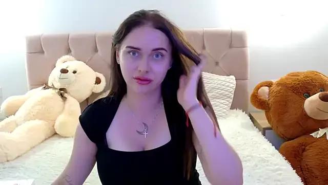 Customizable and immersive: Energize your taste buds and checkout our delicious choice of amateur cams liveshows with excited livestreamers getting their sweet physiques pounded with their beloved vibrating toys.