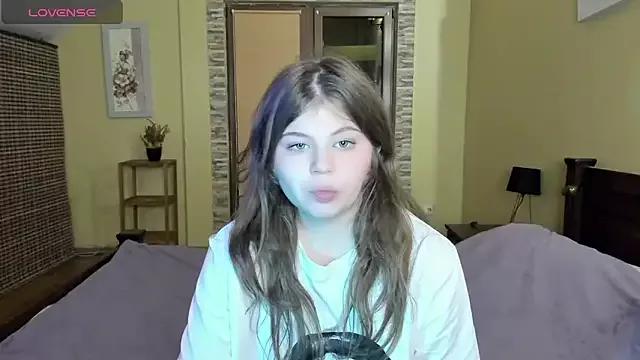 Lilly_Jess from StripChat is Freechat
