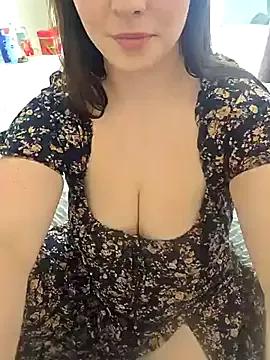 lilylove27 from StripChat is Freechat