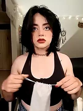 Lin-cute from StripChat is Freechat