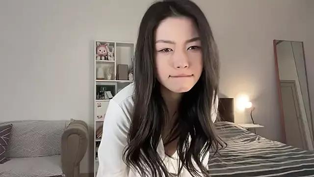 lina_sunflower from StripChat is Freechat