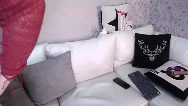 Customizable and immersive: Energize your taste buds and checkout our delicious choice of amateur cams liveshows with excited livestreamers getting their sweet physiques pounded with their beloved vibrating toys.
