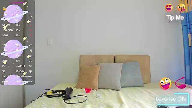 Customizable and immersive: Energize your taste buds and checkout our delicious choice of amateur cams liveshows with excited livestreamers getting their sweet physiques pounded with their beloved vibrating toys.