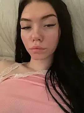 Lisaaa_Alisa from StripChat is Freechat
