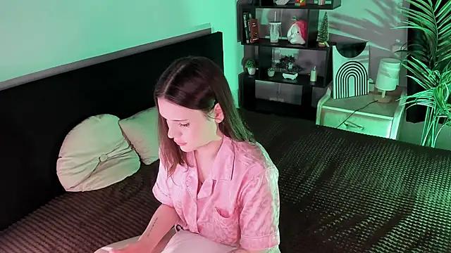 Customizable and immersive: Energize your taste buds and checkout our delicious choice of amateur cams liveshows with excited livestreamers getting their sweet physiques pounded with their beloved vibrating toys.