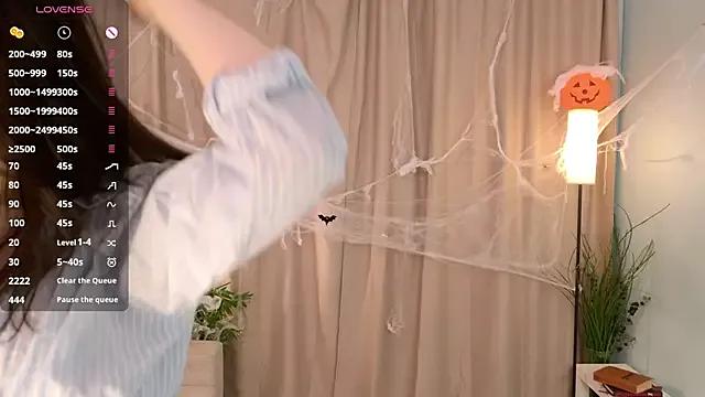 Customizable and immersive: Energize your taste buds and checkout our delicious choice of amateur cams liveshows with excited livestreamers getting their sweet physiques pounded with their beloved vibrating toys.