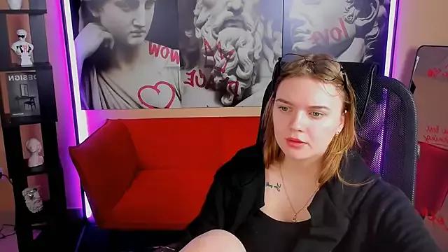 LisaMitchell from StripChat is Freechat