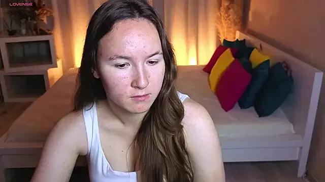Little_doll_meow from StripChat is Freechat