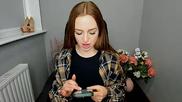 Customizable and immersive: Energize your taste buds and checkout our delicious choice of amateur cams liveshows with excited livestreamers getting their sweet physiques pounded with their beloved vibrating toys.