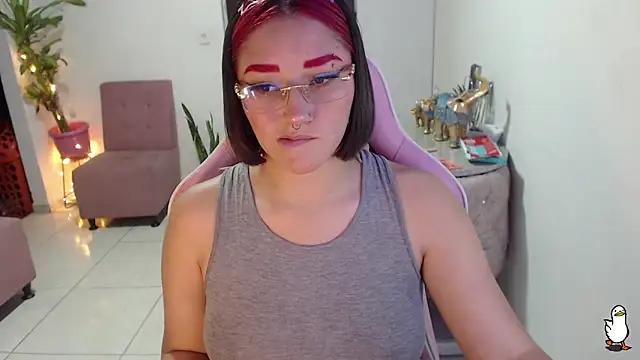 Customizable and immersive: Energize your taste buds and checkout our delicious choice of amateur cams liveshows with excited livestreamers getting their sweet physiques pounded with their beloved vibrating toys.
