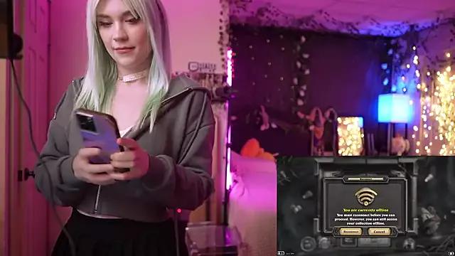 Customizable and immersive: Energize your taste buds and checkout our delicious choice of amateur cams liveshows with excited livestreamers getting their sweet physiques pounded with their beloved vibrating toys.