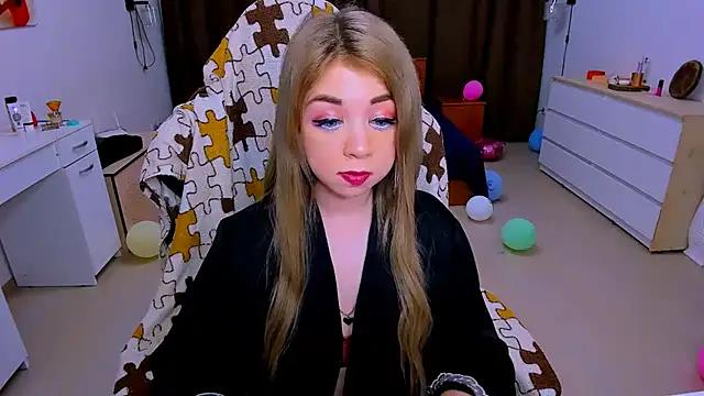 Customizable and immersive: Energize your taste buds and checkout our delicious choice of amateur cams liveshows with excited livestreamers getting their sweet physiques pounded with their beloved vibrating toys.