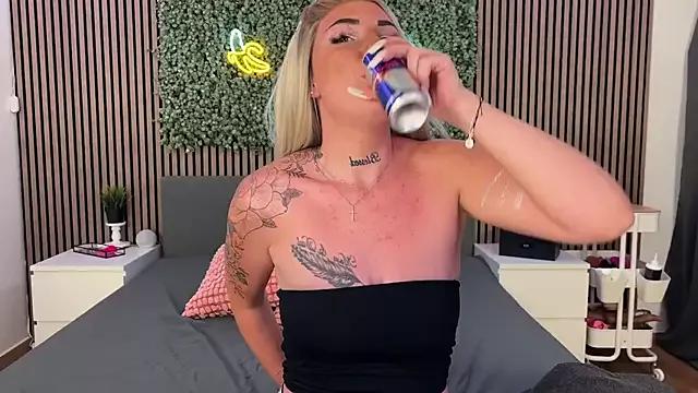 Customizable and immersive: Energize your taste buds and checkout our delicious choice of amateur cams liveshows with excited livestreamers getting their sweet physiques pounded with their beloved vibrating toys.