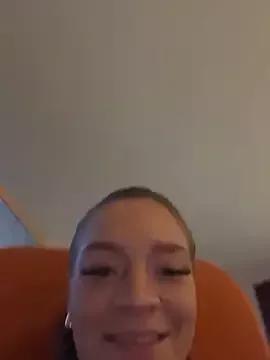 Photos of LizzyLush_ from StripChat is Freechat