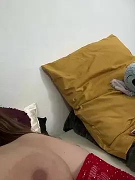 lola__med from StripChat is Freechat
