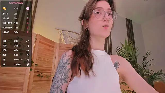 Lola_Missy from StripChat