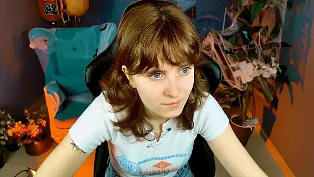 Customizable and immersive: Energize your taste buds and checkout our delicious choice of amateur cams liveshows with excited livestreamers getting their sweet physiques pounded with their beloved vibrating toys.