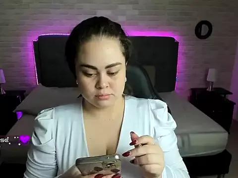 Customizable and immersive: Energize your taste buds and checkout our delicious choice of amateur cams liveshows with excited livestreamers getting their sweet physiques pounded with their beloved vibrating toys.