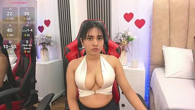 Customizable and immersive: Energize your taste buds and checkout our delicious choice of amateur cams liveshows with excited livestreamers getting their sweet physiques pounded with their beloved vibrating toys.