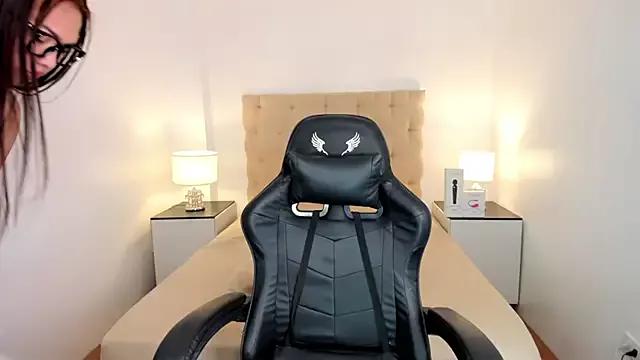 Customizable and immersive: Energize your taste buds and checkout our delicious choice of amateur cams liveshows with excited livestreamers getting their sweet physiques pounded with their beloved vibrating toys.