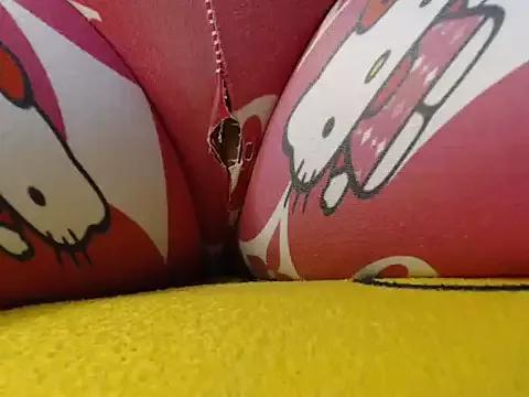 Love_dirtyextreme from StripChat is Freechat