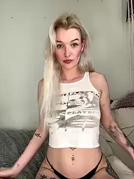 lovecassyrose from StripChat is Freechat