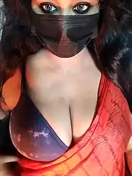 loveli_diya from StripChat is Freechat