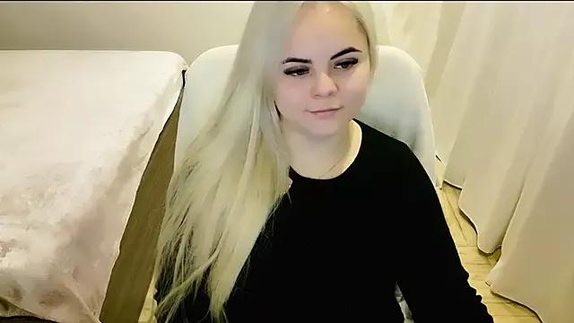 lovely-eyes from StripChat is Freechat