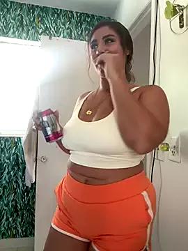 Customizable and immersive: Energize your taste buds and checkout our delicious choice of amateur cams liveshows with excited livestreamers getting their sweet physiques pounded with their beloved vibrating toys.