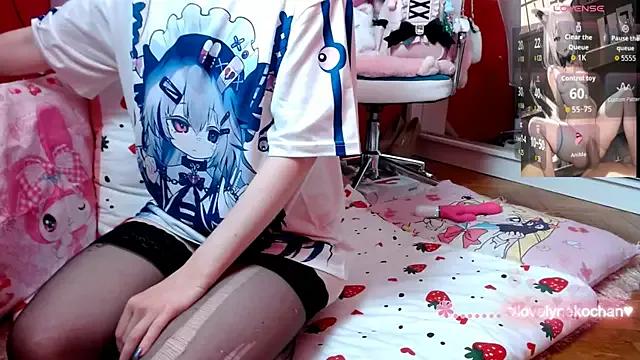 Customizable and immersive: Energize your taste buds and checkout our delicious choice of amateur cams liveshows with excited livestreamers getting their sweet physiques pounded with their beloved vibrating toys.