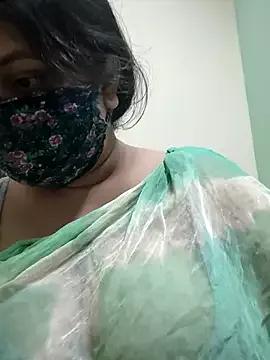 lovelynishu from StripChat is Freechat