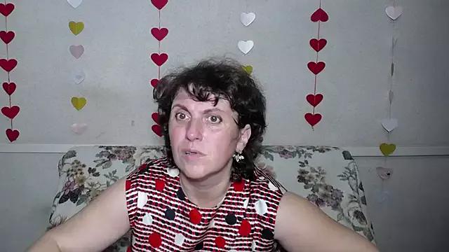 LuciaMii from StripChat is Freechat
