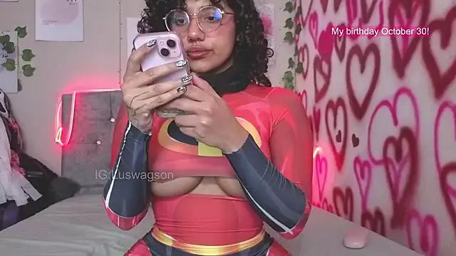 Customizable and immersive: Energize your taste buds and checkout our delicious choice of amateur cams liveshows with excited livestreamers getting their sweet physiques pounded with their beloved vibrating toys.