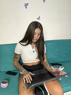 Customizable and immersive: Energize your taste buds and checkout our delicious choice of amateur cams liveshows with excited livestreamers getting their sweet physiques pounded with their beloved vibrating toys.