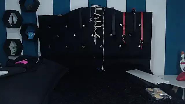 Customizable and immersive: Energize your taste buds and checkout our delicious choice of amateur cams liveshows with excited livestreamers getting their sweet physiques pounded with their beloved vibrating toys.