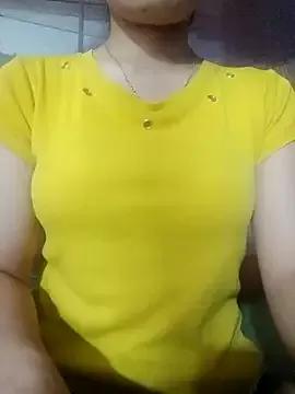 LucyyLy from StripChat is Freechat