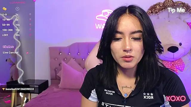 Customizable and immersive: Energize your taste buds and checkout our delicious choice of amateur cams liveshows with excited livestreamers getting their sweet physiques pounded with their beloved vibrating toys.