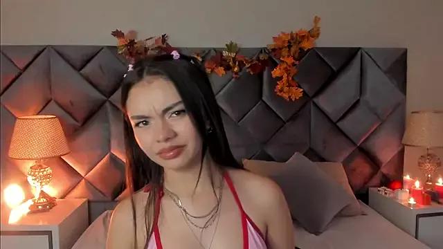 Customizable and immersive: Energize your taste buds and checkout our delicious choice of amateur cams liveshows with excited livestreamers getting their sweet physiques pounded with their beloved vibrating toys.