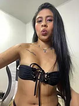 Lulu_Monroe from StripChat is Freechat