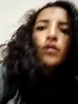 luna_love_xoxo from StripChat is Freechat