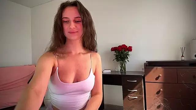 Luna_Raee from StripChat is Freechat