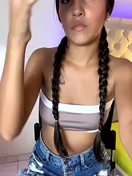 Customizable and immersive: Energize your taste buds and checkout our delicious choice of amateur cams liveshows with excited livestreamers getting their sweet physiques pounded with their beloved vibrating toys.