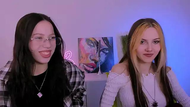 Customizable and immersive: Energize your taste buds and checkout our delicious choice of amateur cams liveshows with excited livestreamers getting their sweet physiques pounded with their beloved vibrating toys.