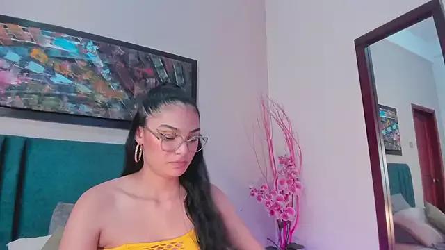 Customizable and immersive: Energize your taste buds and checkout our delicious choice of amateur cams liveshows with excited livestreamers getting their sweet physiques pounded with their beloved vibrating toys.
